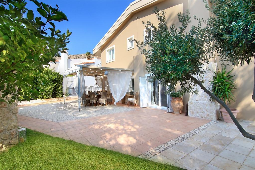 Luxury Villa Sea Melody Palaia Fokaia Exterior photo