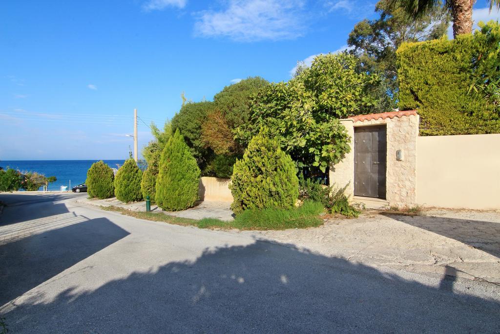 Luxury Villa Sea Melody Palaia Fokaia Exterior photo